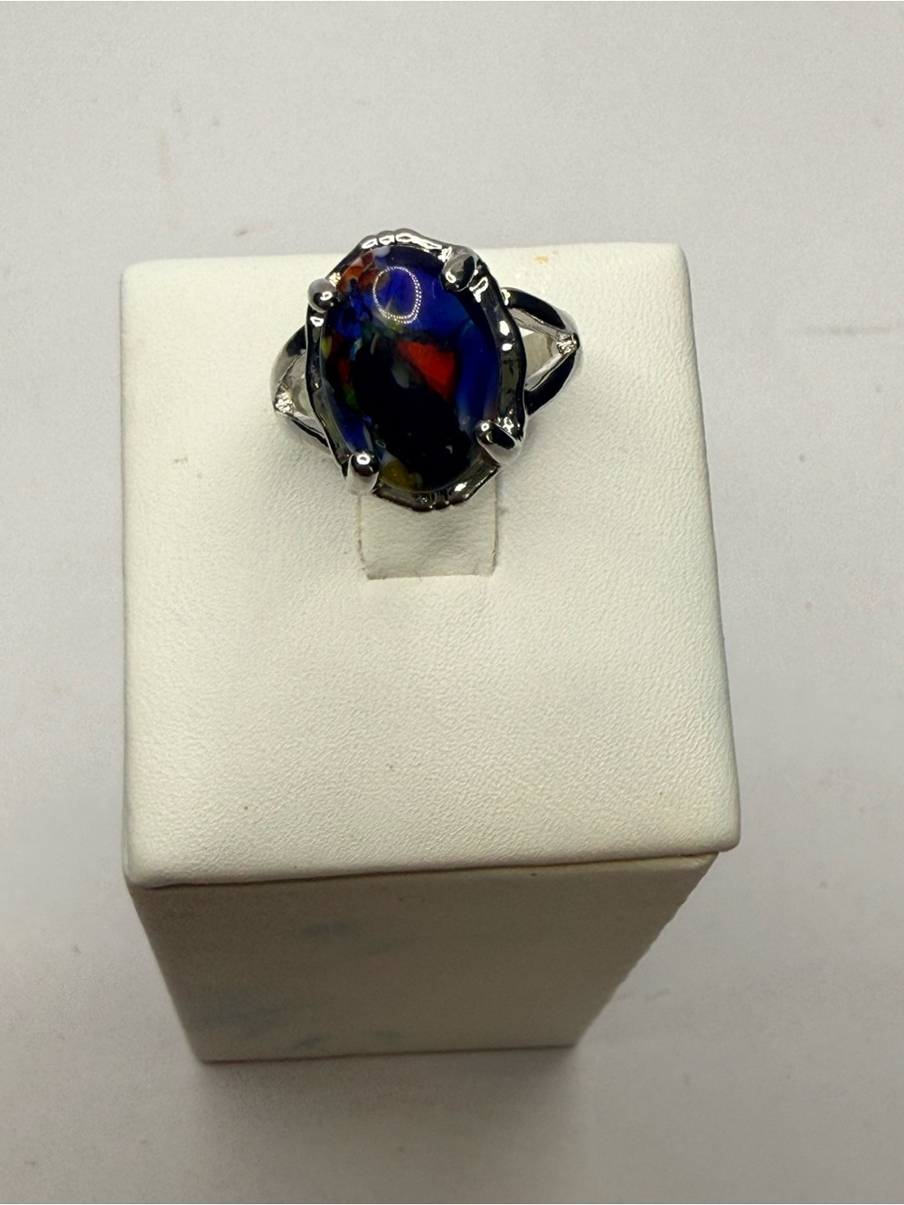 New Silver-Tone Multi-Color Glass Statement Ring Size 6
